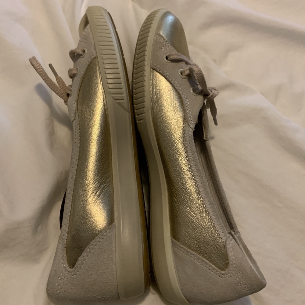 Take me with you! Cute ecco gold and cream leather sneakers size 37 - Picture 4 of 8
